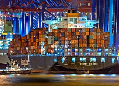 Brindamos el mejor seguimiento logítico de sus importaciones vía transporte marítimo